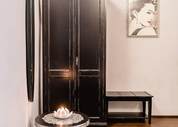 בית הארחה Del Sole-roma Piazza Di Spagna Ripetta 4*