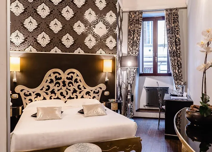 Del Sole-roma Piazza Di Spagna Ripetta בית הארחה 4*